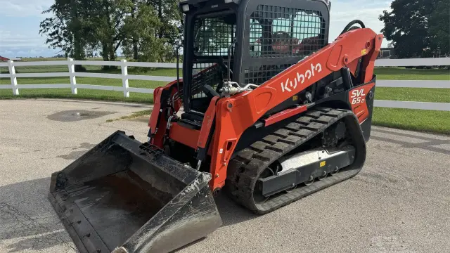 2022 KUBOTA SVL65-2