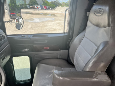 2019 Peterbilt 389 Tri-Axle Dump Truck