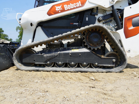 2024 Bobcat T86 Compact Track Loader HIGH FLOW