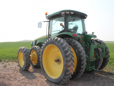 2019 John Deere 8295R Tractor