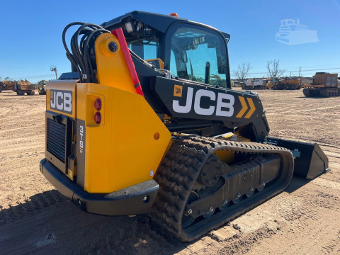 2023 JCB 3TS-8T Compact Track Loader