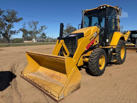 2023 Caterpillar 420 Backhoe Loader