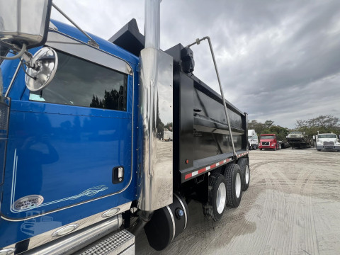 2020 Peterbilt 389 Tri-Axle Dump Truck