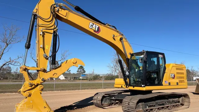 2021 CATERPILLAR 320 GC