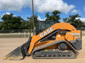 2022 CASE TV620B Compact Track Loader