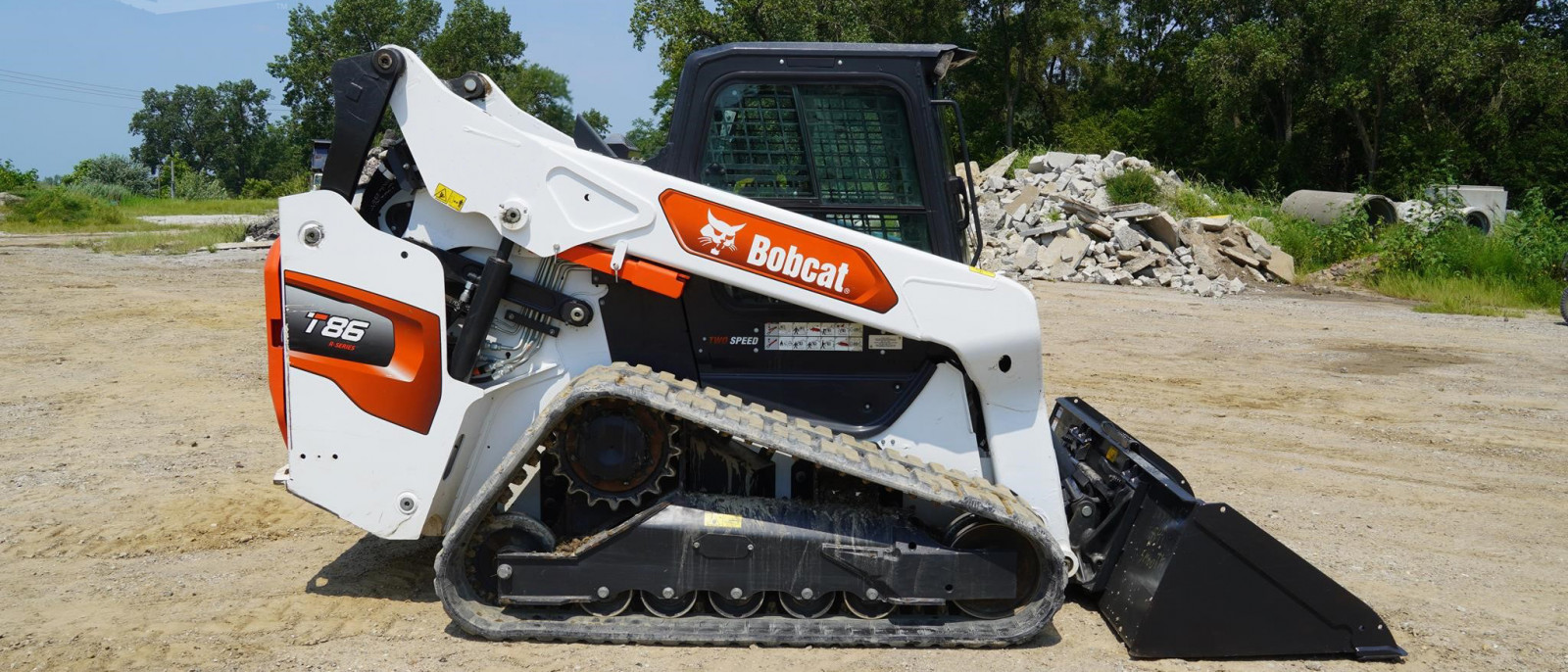 2024 Bobcat T86 Compact Track Loader HIGH FLOW