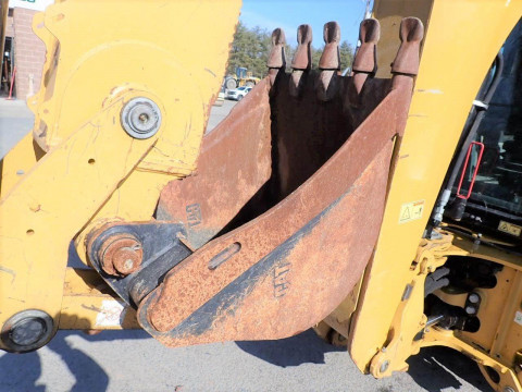 2018 Caterpillar 420F2 Backhoe