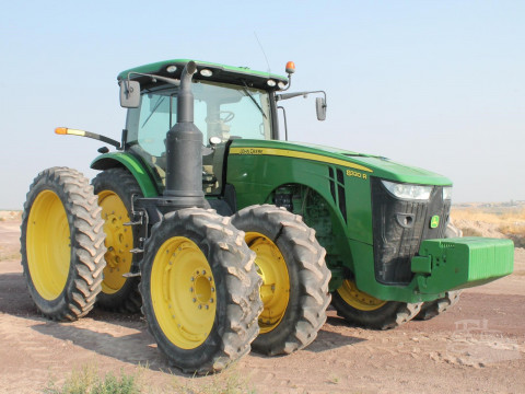 2019 John Deere 8320R Tractor