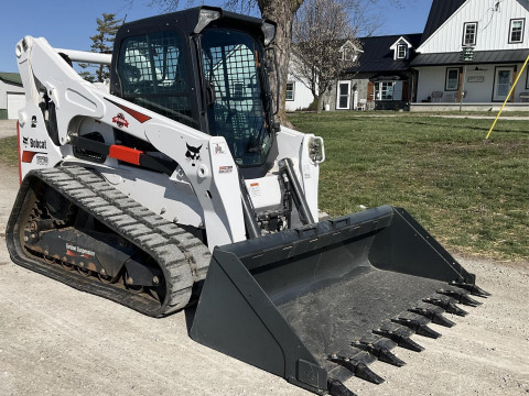 2022 Bobcat T870 Compact Track Loader