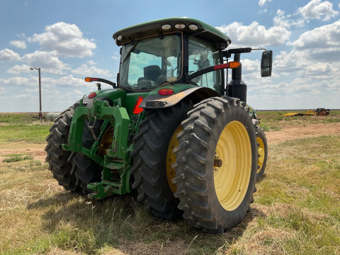 2019 John Deere 8245R Tractor
