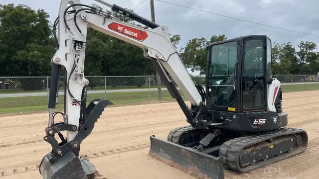 2024 BOBCAT E55R2