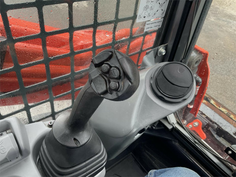 2019 KUBOTA, SVL75-2 Skid Steer