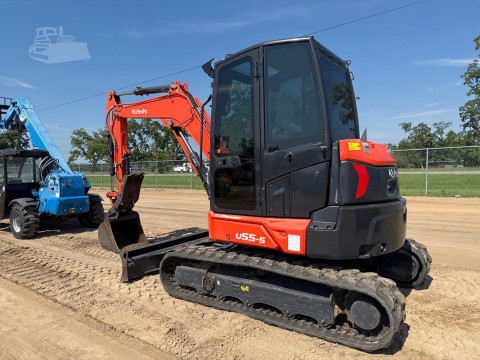 2021 Kubota U55-5 Compact Excavator 6 way angle blade