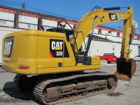 2018 CATERPILLAR 320