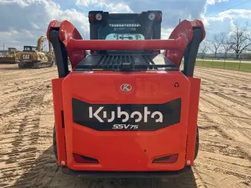 2022 KUBOTA SSV75 Skid Steer Loader