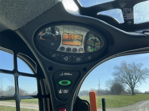 2022 Bobcat T870 Compact Track Loader