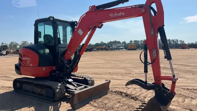 2022 KUBOTA KX040-4