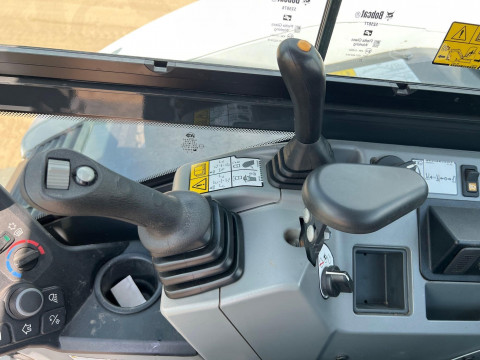 2021 Bobcat E88R2 Compact Excavator