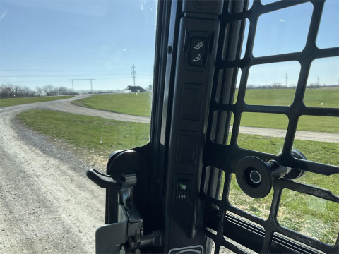 2022 Bobcat T870 Compact Track Loader