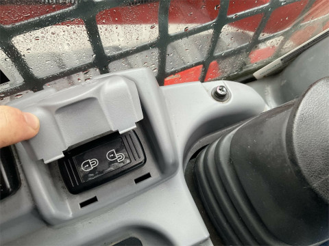 2019 KUBOTA, SVL75-2 Skid Steer