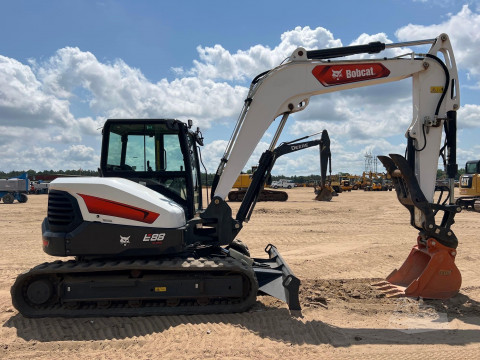 2021 Bobcat E88R2 Compact Excavator