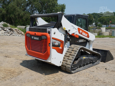 2024 Bobcat T86 Compact Track Loader HIGH FLOW