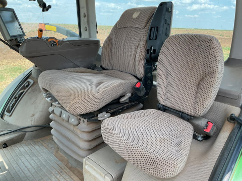 2019 John Deere 8245R Tractor