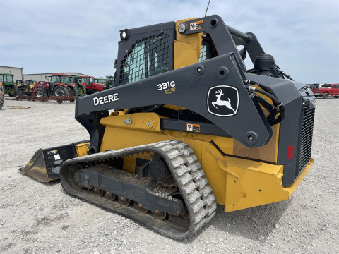 DEERE 331G Skid Steer – Track.
