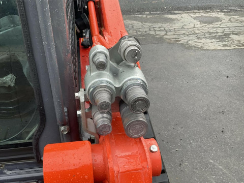 2019 KUBOTA, SVL75-2 Skid Steer