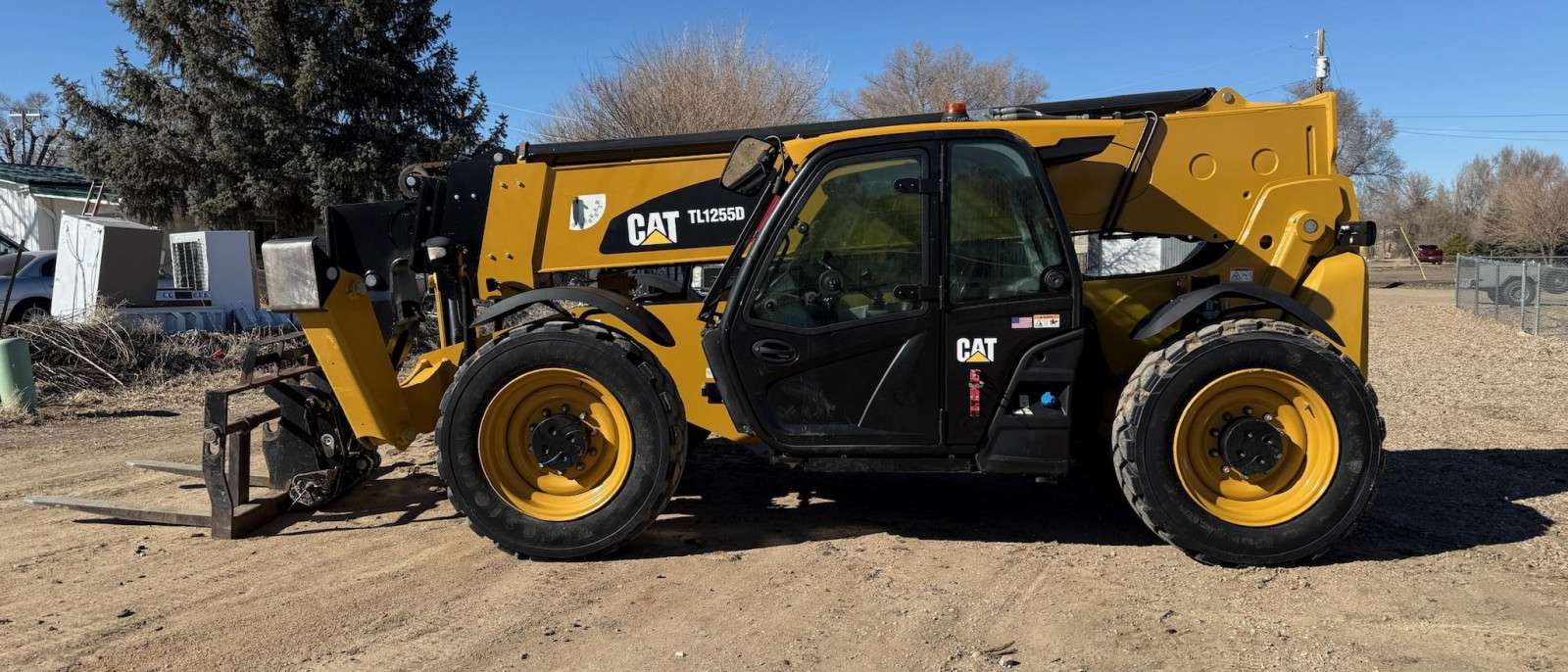 2019 Caterpillar TL1255D Telehandler
