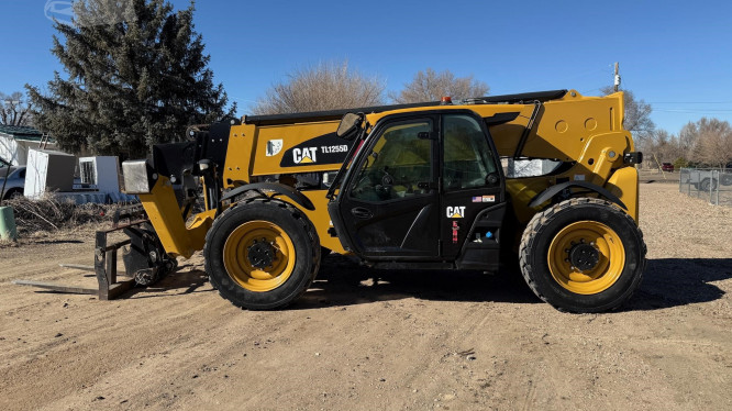 2019 CATERPILLAR TL1255D