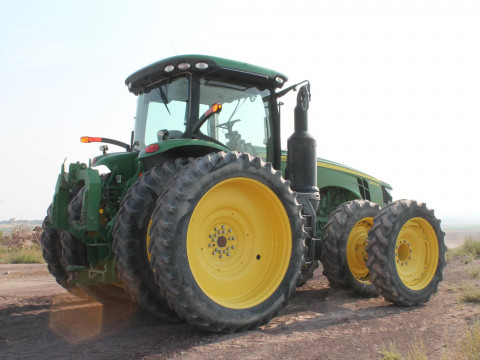 2019 John Deere 8320R Tractor