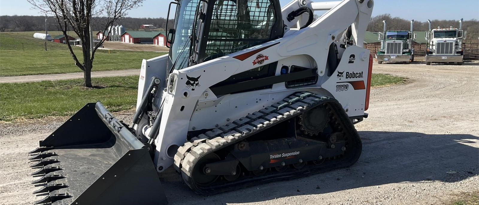 2022 Bobcat T870 Compact Track Loader