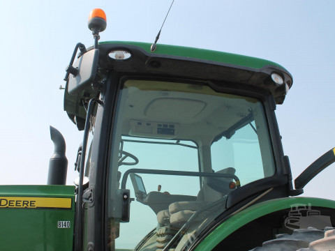 2019 John Deere 8320R Tractor